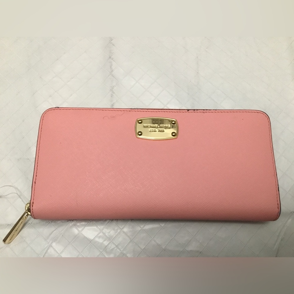 Michael Kors Peach Saffiano Zip Wallet with Gold Plaque - Picture 16 of 16